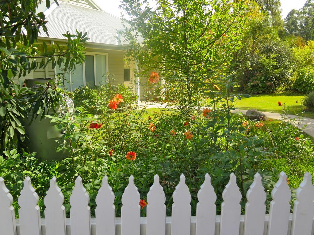 Amelina Cottages Мерисвил Екстериор снимка